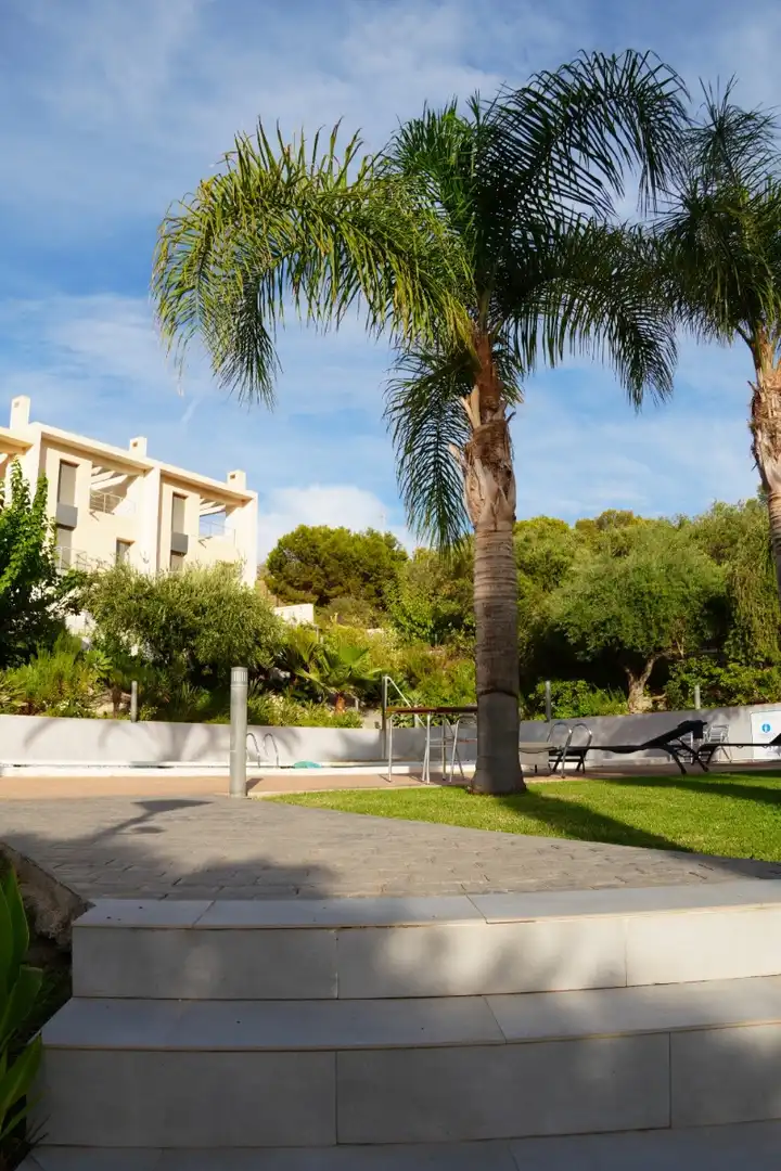 Jardín de Casa o chalet de alquiler en El Campello con Aire acondicionado, Calefacción y Terraza