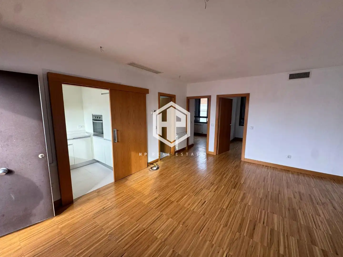 Piso en venta en Azucenas, Valdeacederas, Tetuán