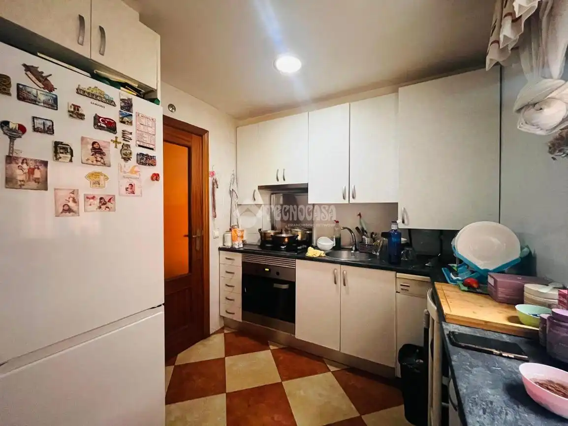 Küche von Wohnung zum Verkauf in Villa de Vallecas