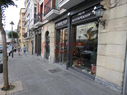 Vista exterior de Local de lloguer en Bilbao 