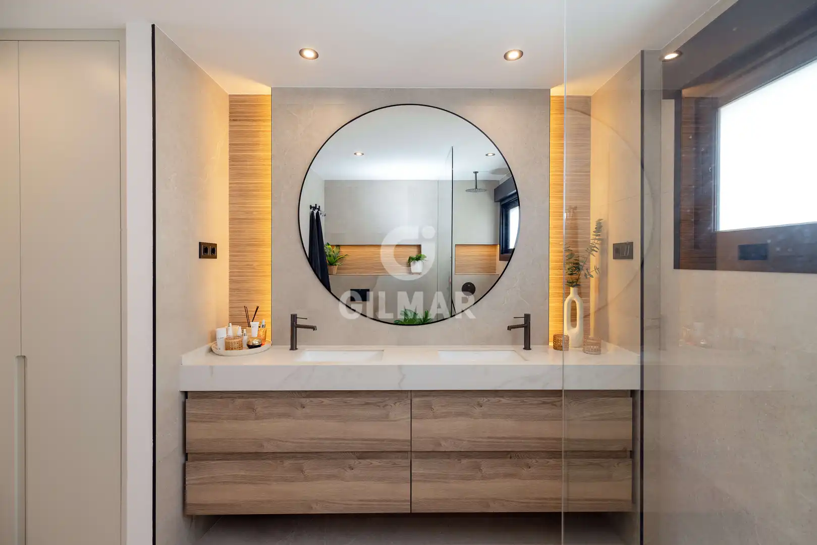 Baño de Dúplex en venta en Benalmádena con Calefacción, Jardín privado y Piscina