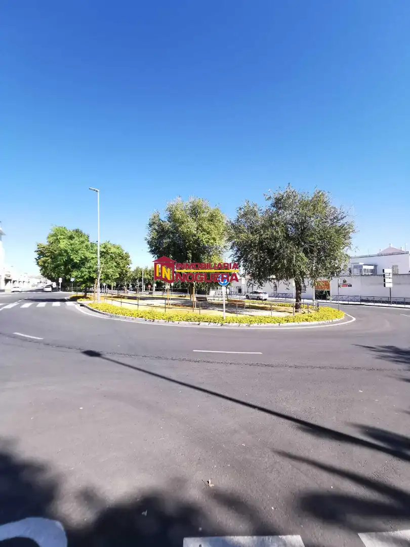 Vista exterior de Garatge en venda en Écija, Sevilla