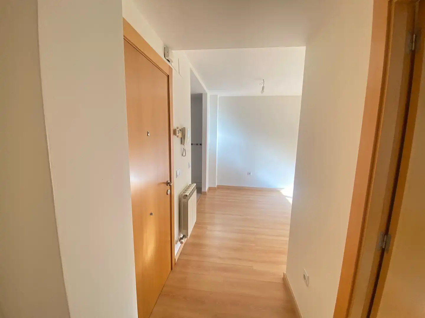 Flat with terrace for sale in Calle de Fray Julián Garcés 78, imagen 4