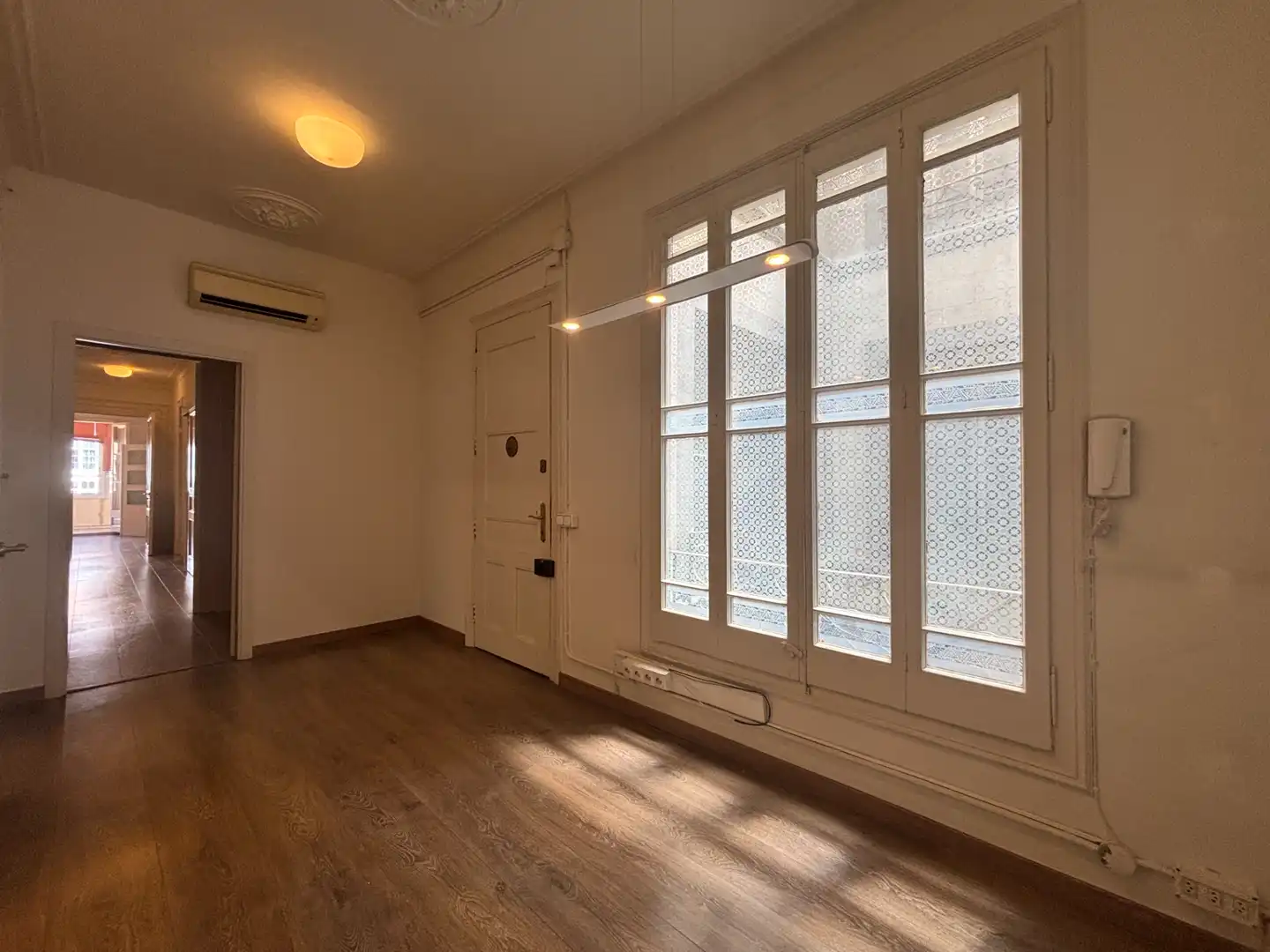 Büro mit Terrasse zur Miete in Carrer de València 263, imagen 11
