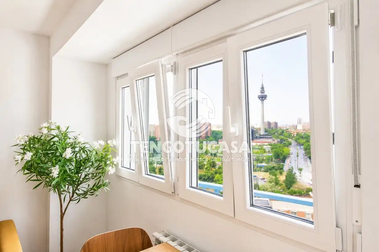 Schlafzimmer von Wohnung zum Verkauf in Madrid mit Klimaanlage, Heizung und Parkett