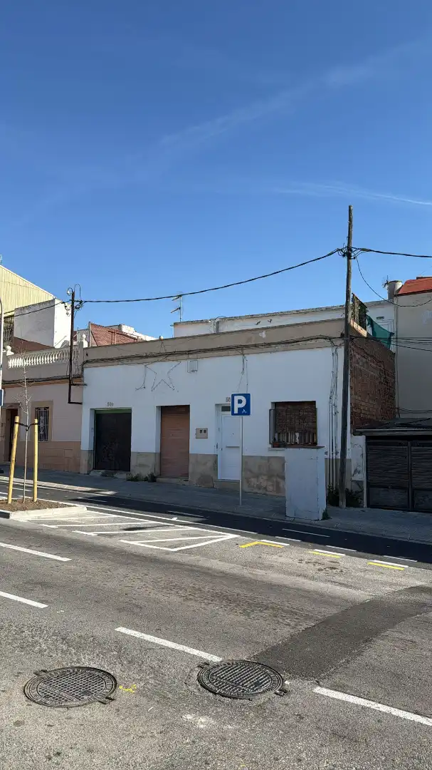 Vista exterior de Residencial en venda en Vilanova i la Geltrú
