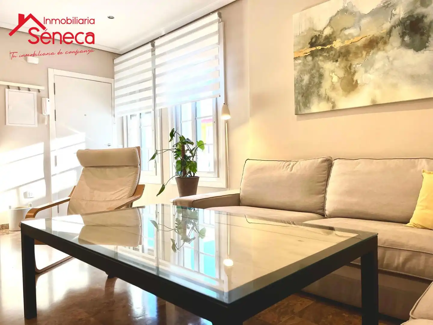 Living room of Flat for sale in Córdoba  with Air Conditioner, Heating and Furnished