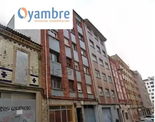 Vista exterior de Piso en venta en Gijón 