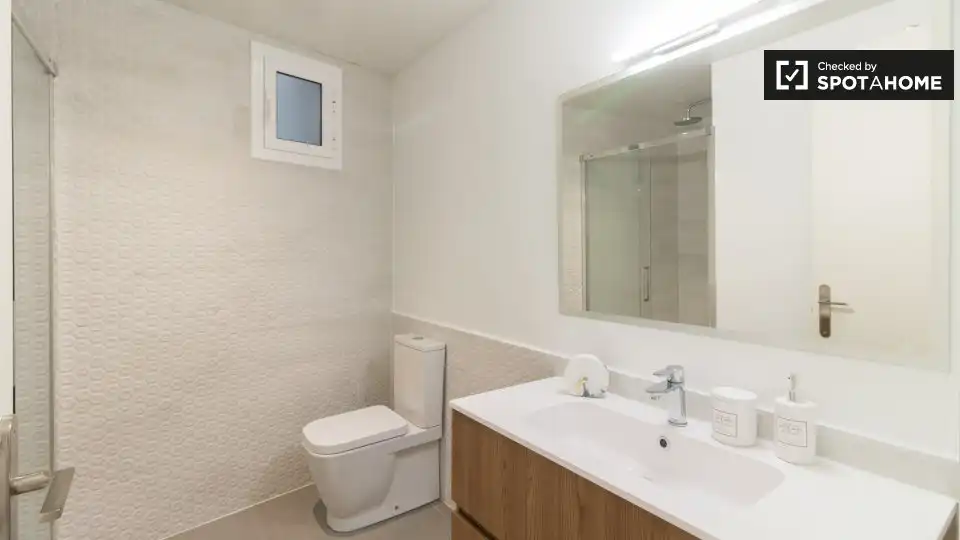 Flat with terrace to rent in Ciutat Vella, imagen 15