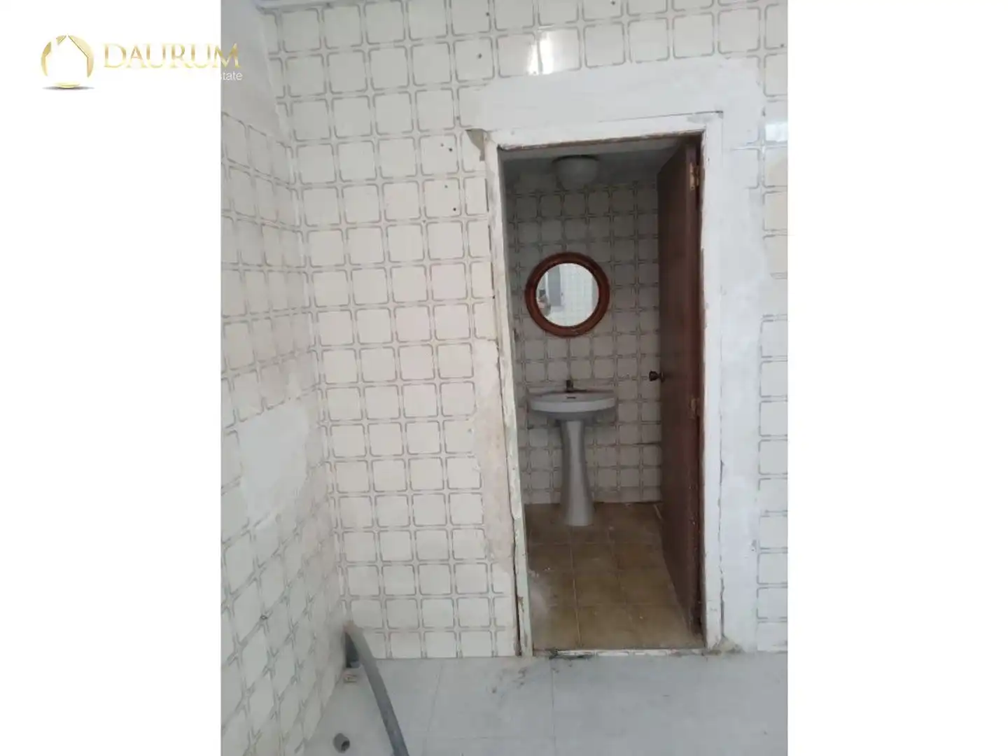 Baño de Nave industrial en venta en Valencia