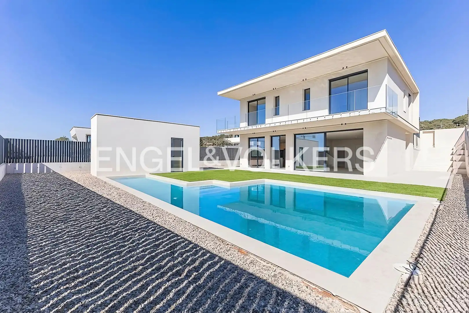 Piscina de Casa o chalet en venta en Sitges con Aire acondicionado, Calefacción y Jardín privado