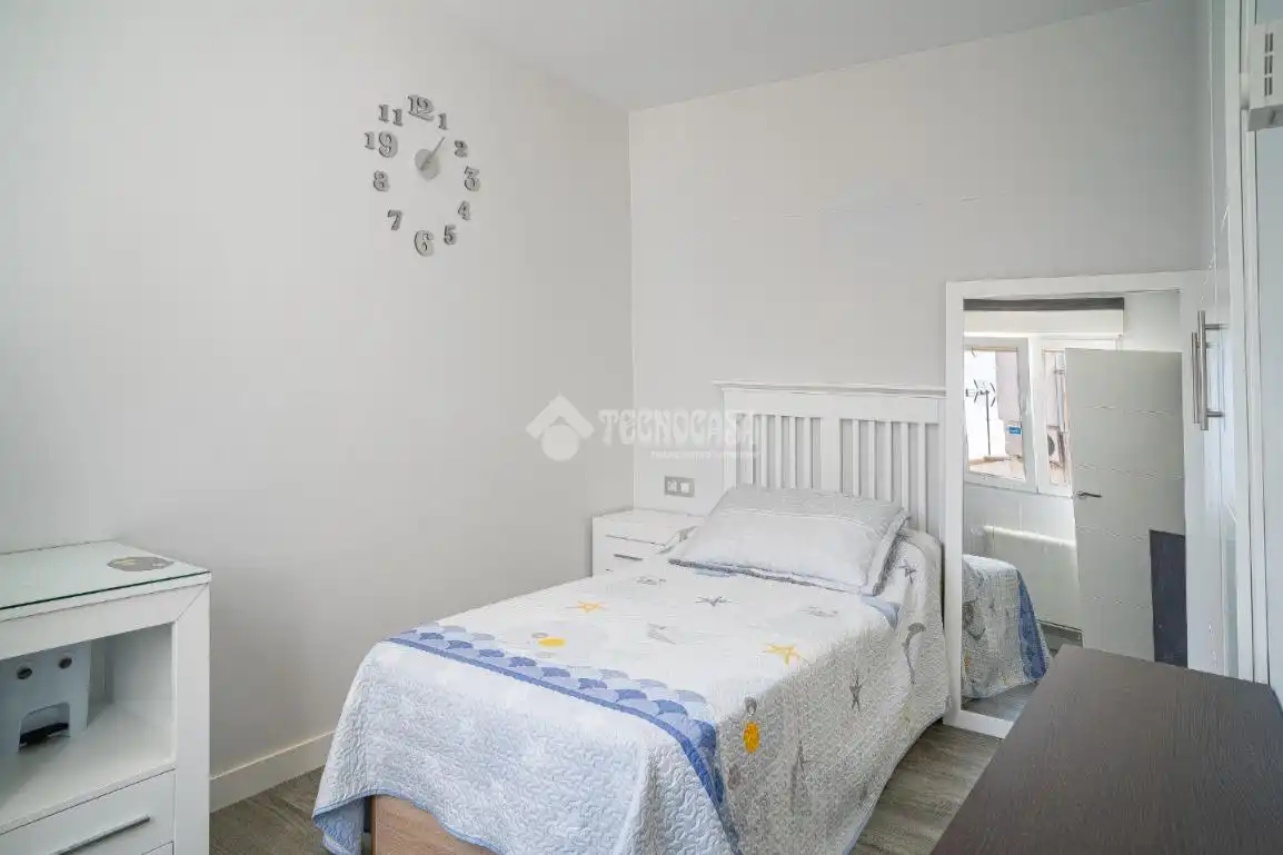 Bedroom of Detached homes for sale in Úbeda  with Air Conditioner, Heating and Terrace