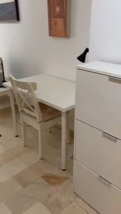 Cuina de Apartament de lloguer en Granada amb Aire condicionat, Calefacció i Moblat