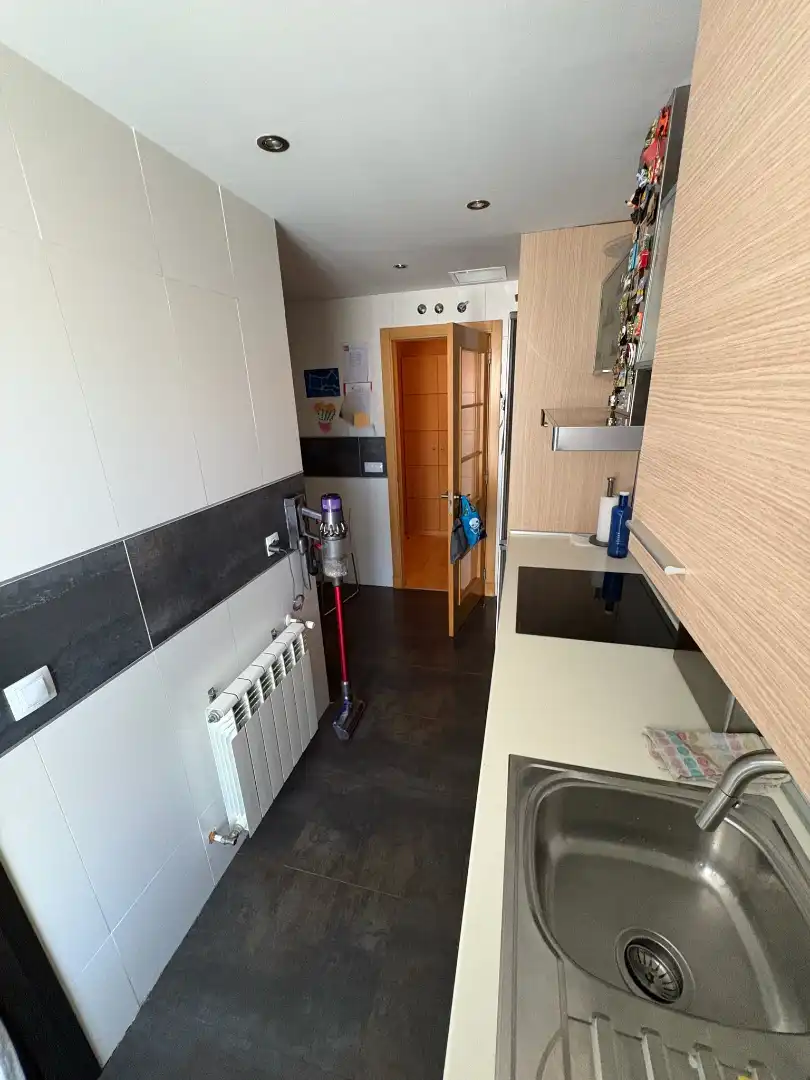 Kitchen of Flat for sale in Madrid  with Air Conditioner, Heating and Storage room