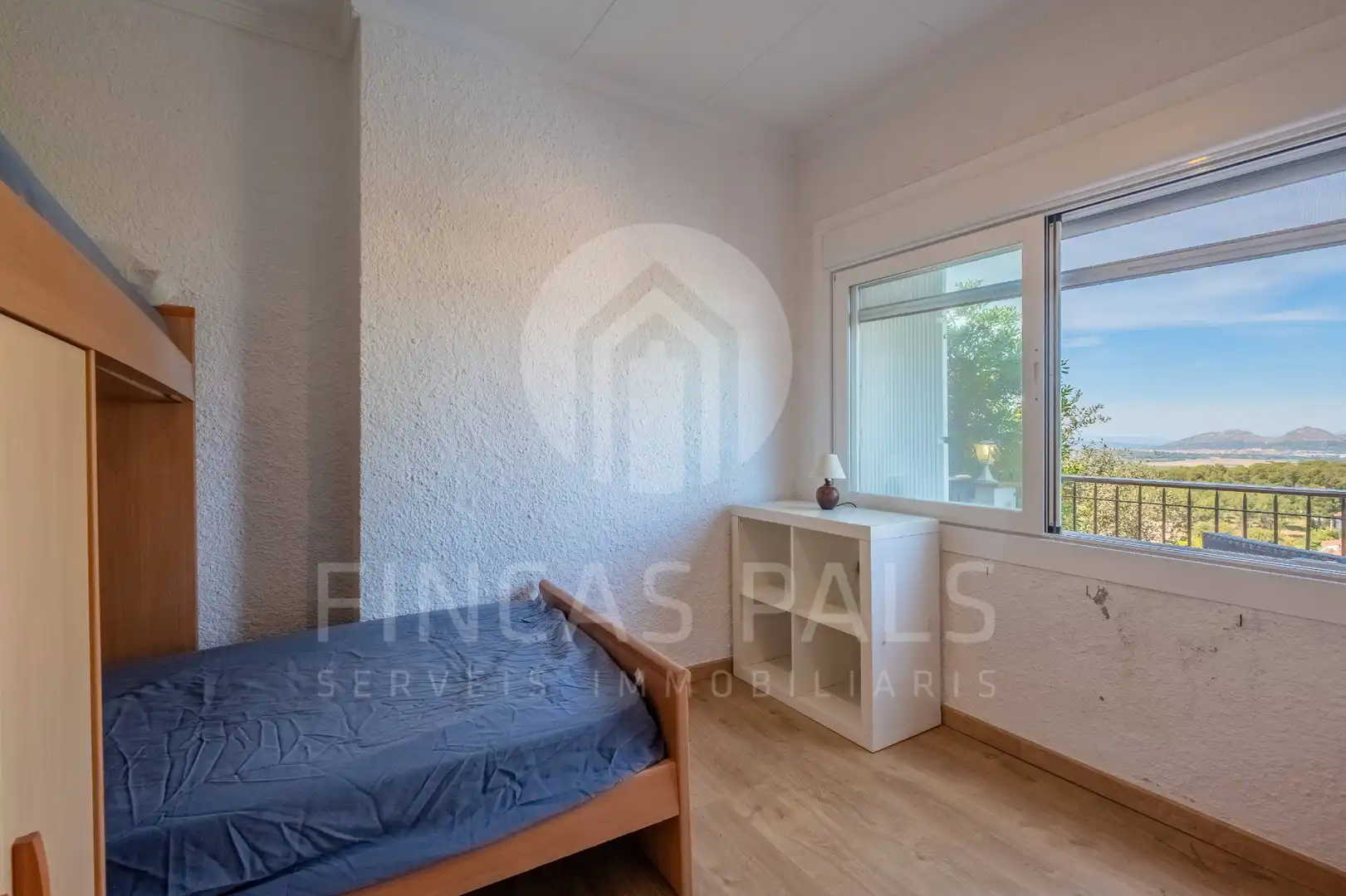 Habitación de Casa adosada en venta en Pals con Aire acondicionado, Calefacción y Jardín privado