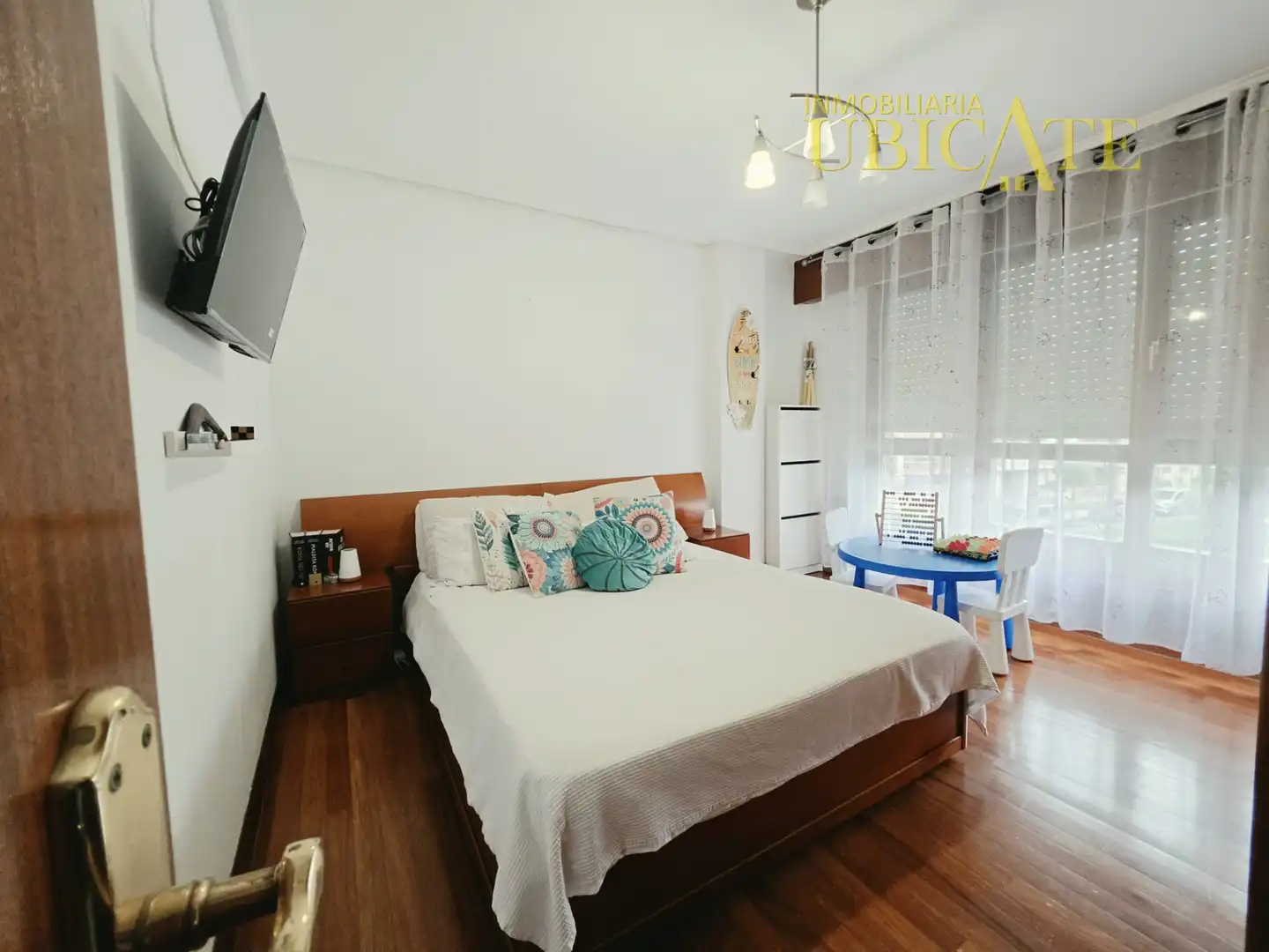 Habitación de Piso en venta en Castro-Urdiales con Calefacción, Parquet y Trastero
