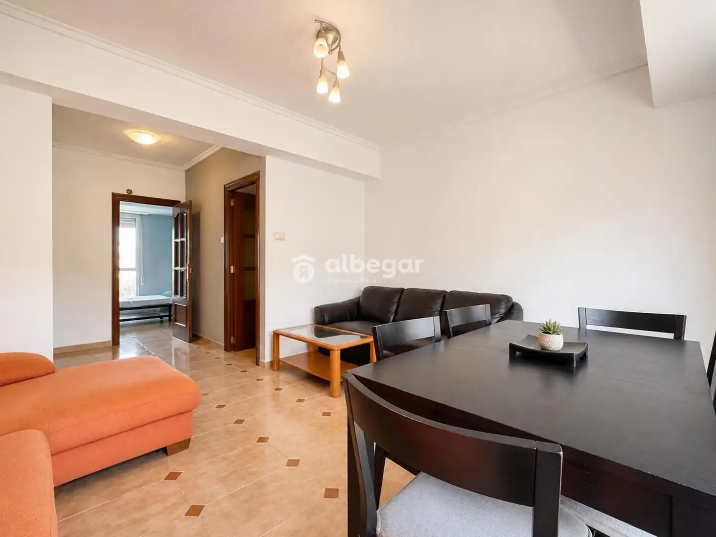 Vista exterior de Piso en venta en Valencia con Terraza, Trastero y Horno