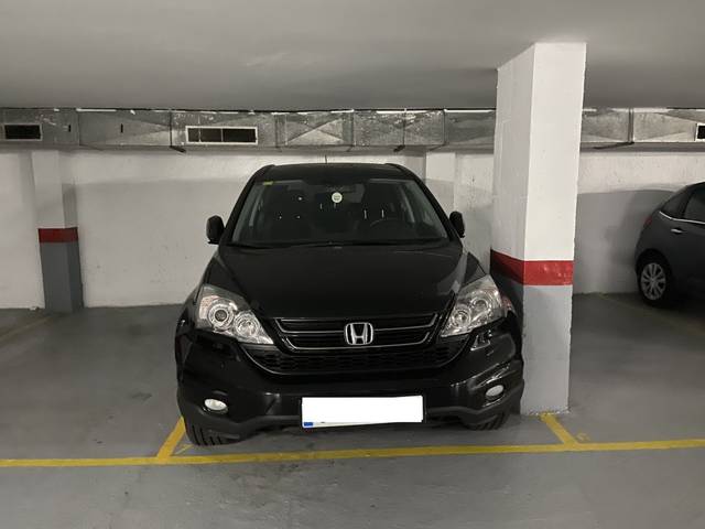 Garaje en Venta en Passeig Maragall en El Guinardó