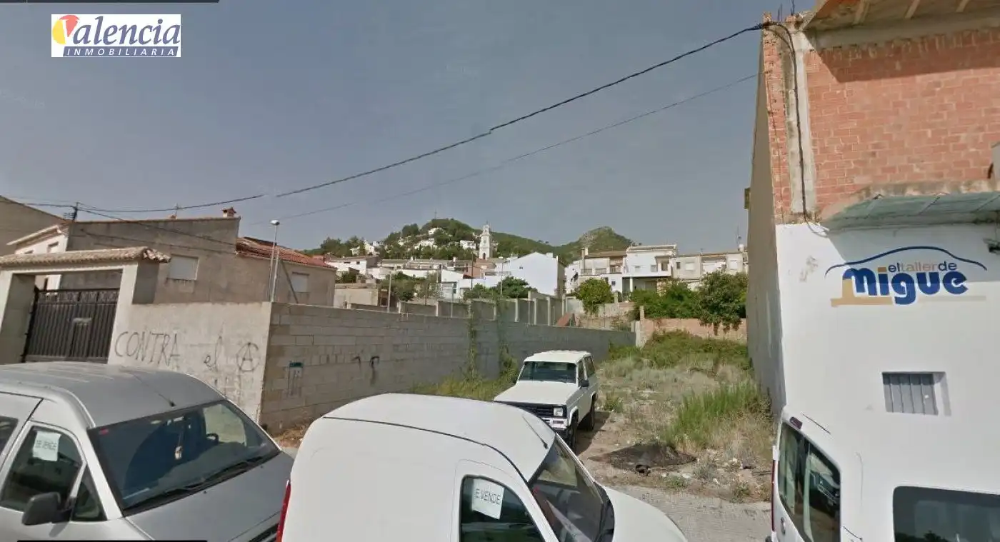 Terreno residencial en venta en Ador
