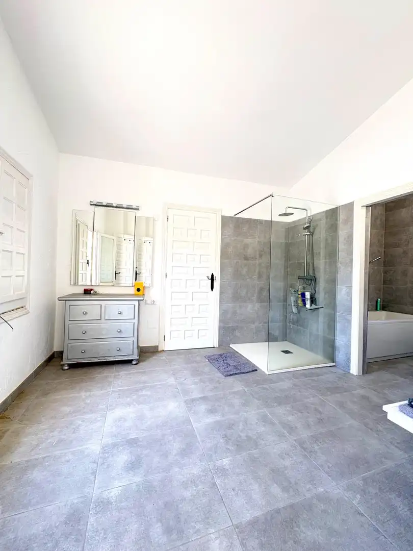 Chalet con piscina en venta en DISEMINADOS, imagen 38