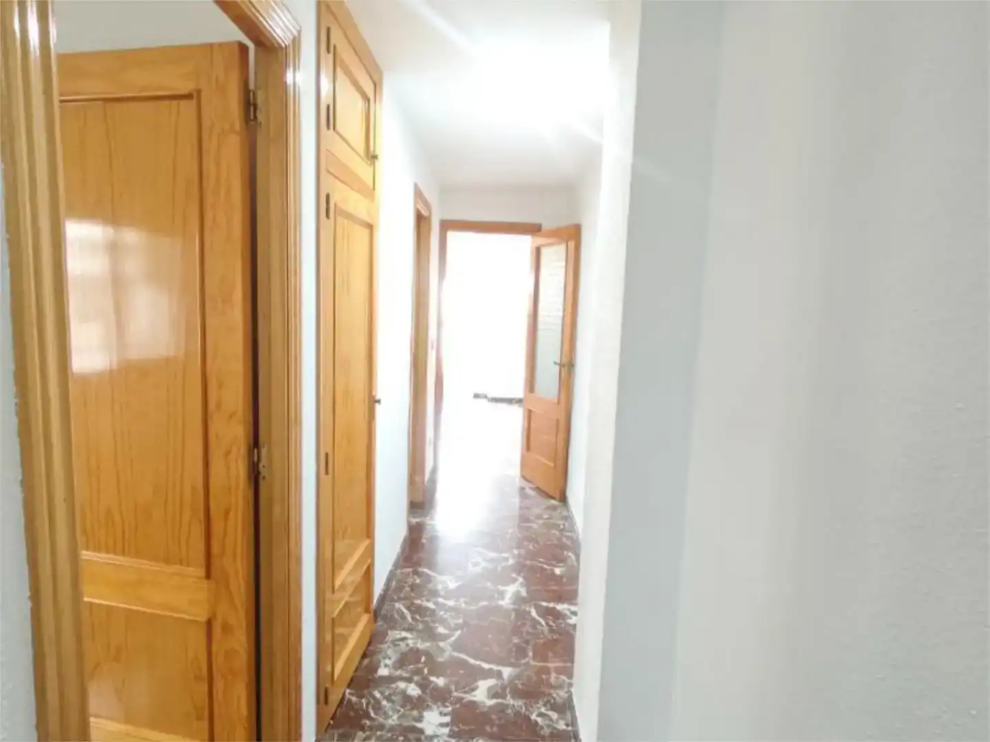 Piso en venta en Villa del Río con Balcón