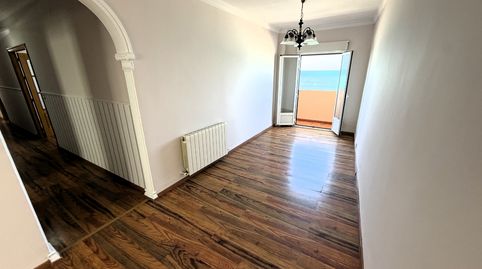 Foto 2 de Piso en venta en Avenida Amílcar Barca, Asdrúbal - Bahía Blanca, Cádiz Capital