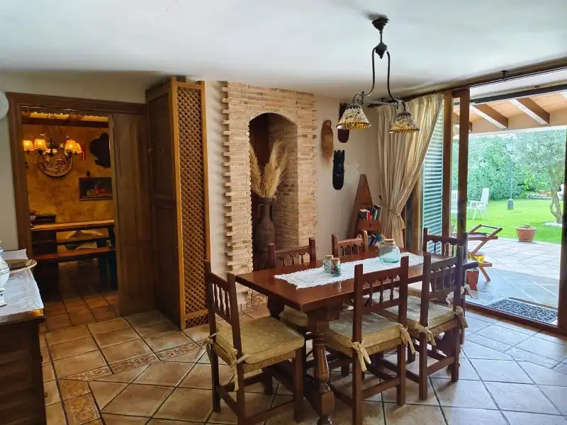 Comedor de Casa o chalet en venta en Bustarviejo con Calefacción, Parquet y Terraza