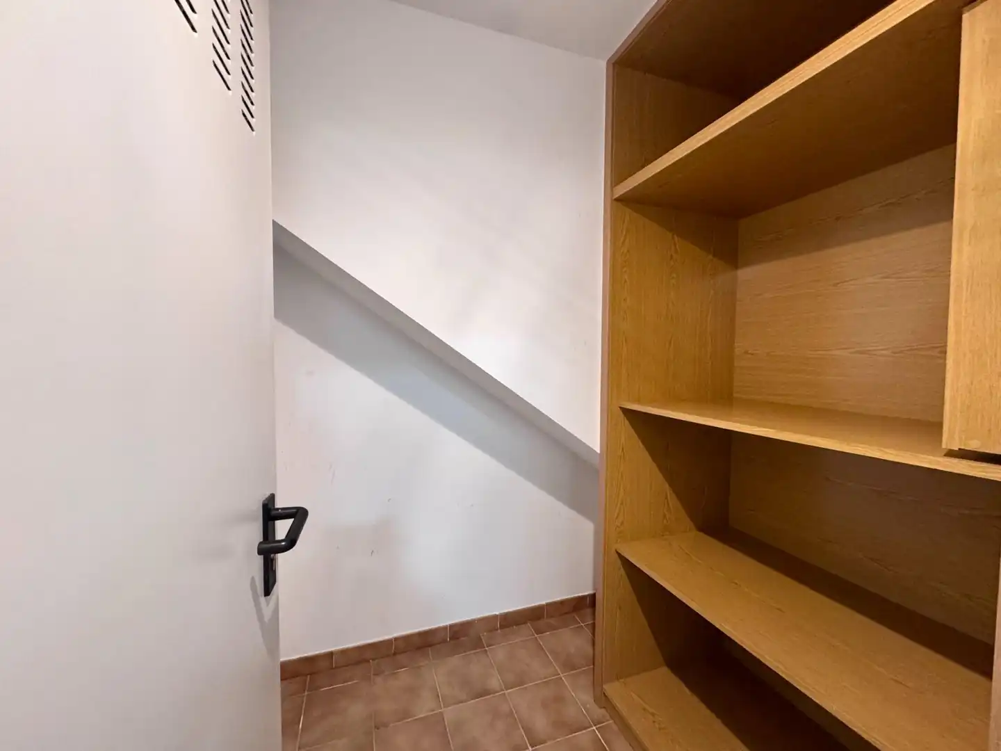 Casa adosada en venta en Villanueva de la Cañada con Parquet