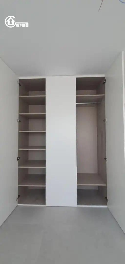Schlafzimmer von Wohnung zur Miete in Madrid mit Klimaanlage und Heizung