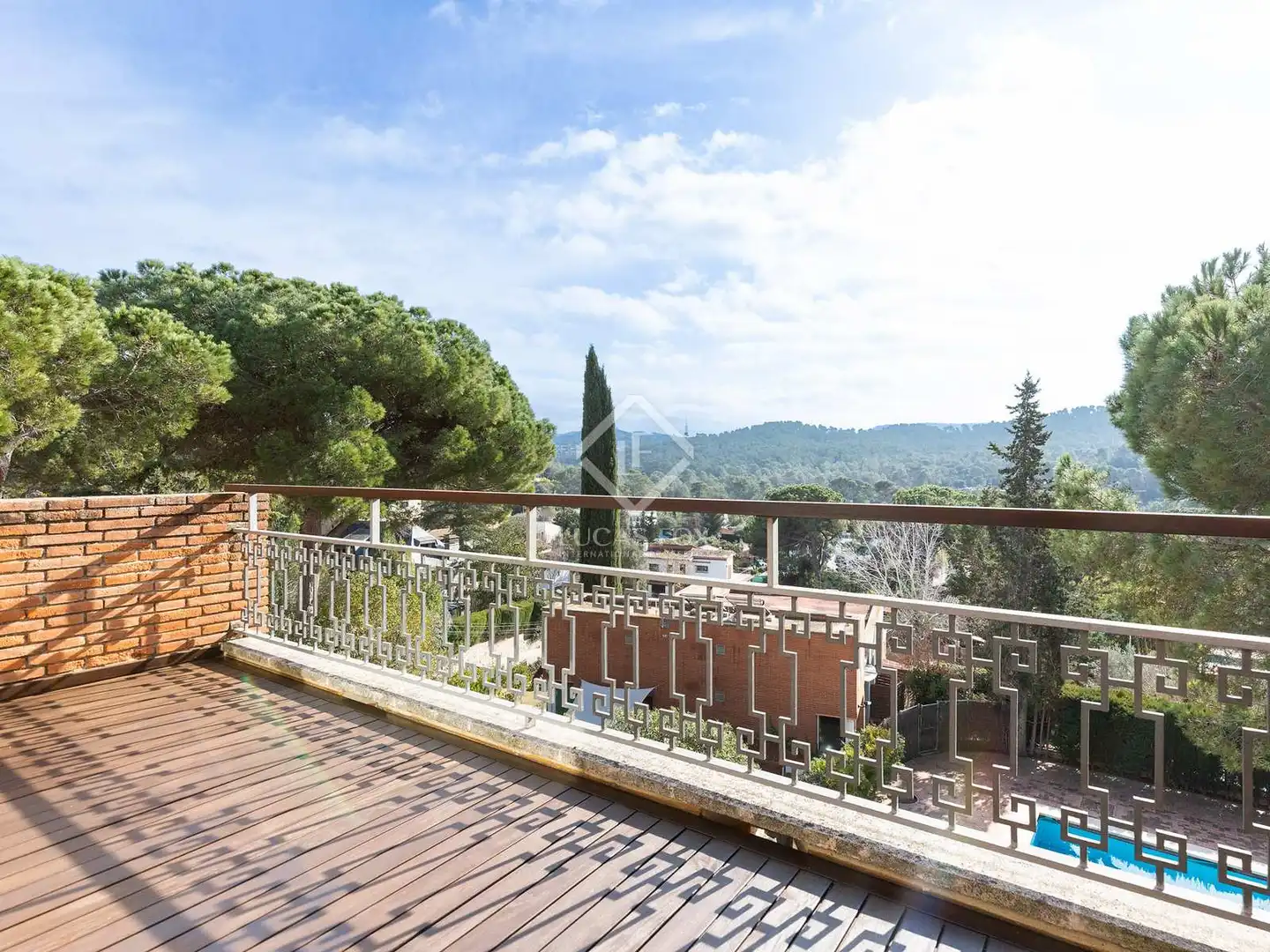 Houses for sale in Valldoreix