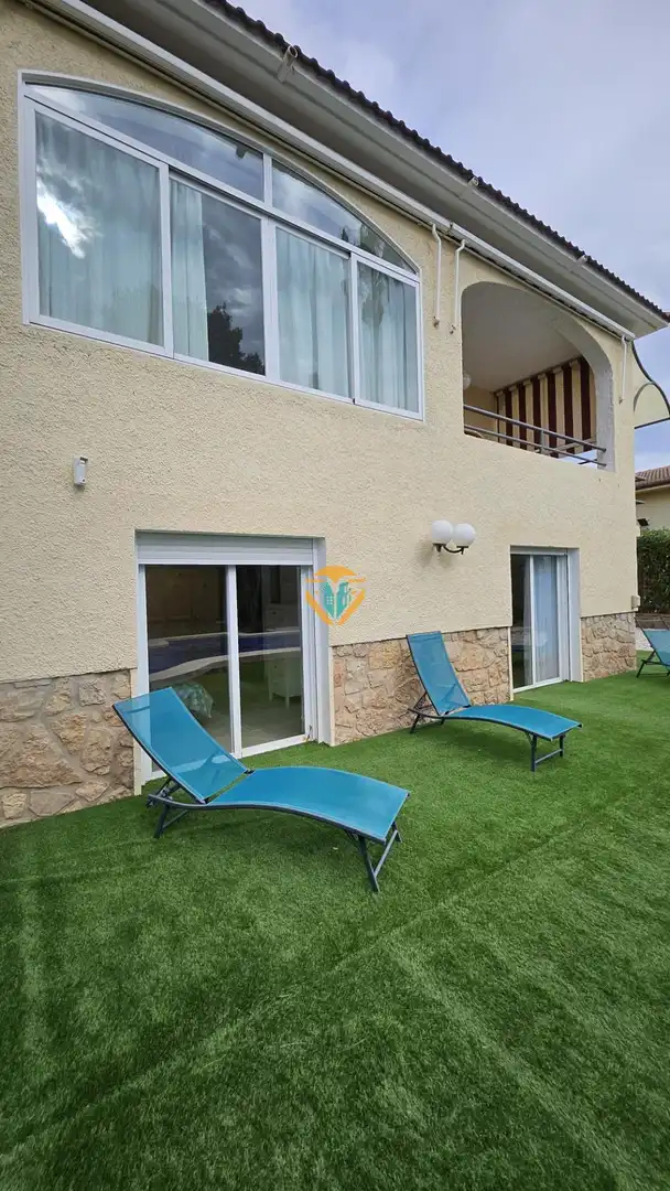Chalet con terraza en venta en Urbanizaciones, imagen 58