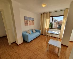 Sala d'estar de Apartament de lloguer en  Palma de Mallorca amb Moblat i Rentadora