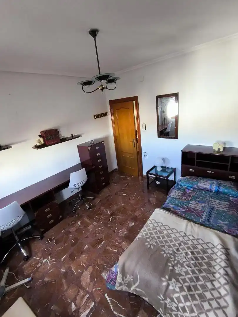 Habitación de Casa adosada de alquiler en Fuentes de Ebro, Zaragoza