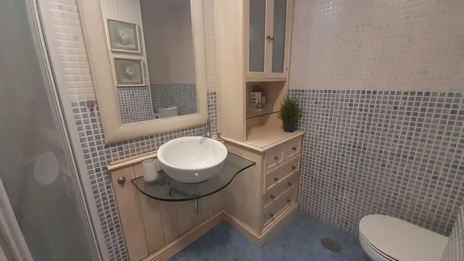 Bathroom of Flat for sale in Doñinos de Salamanca  with Heating, Terrace and Storage room