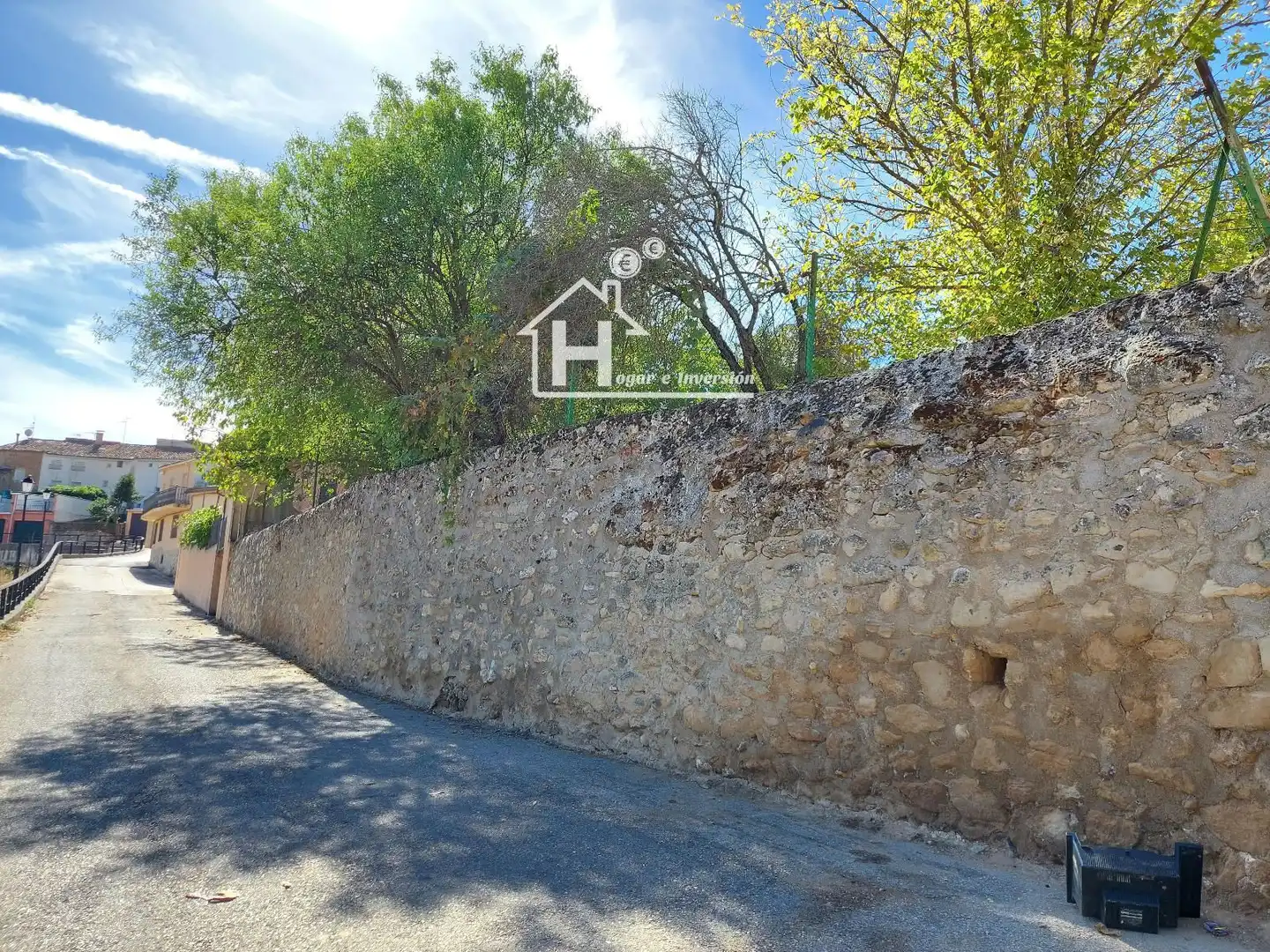 Casa o chalet en venta en Millana con Jardín privado, Piscina y Balcón