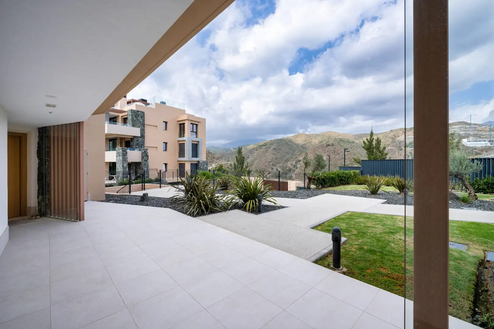 Apartament amb piscina en venda a Benahavís pueblo, imagen 29