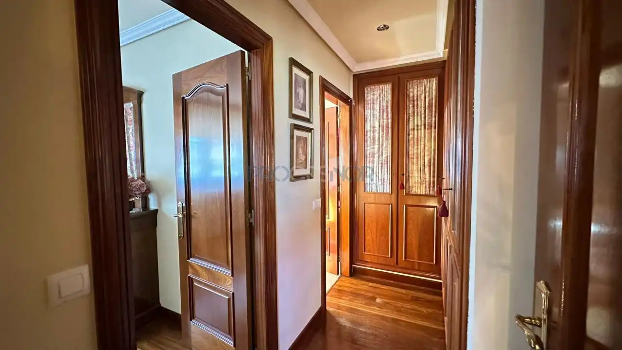 Casa o chalet en venta en Sariegos con Calefacción, Jardín privado y Terraza