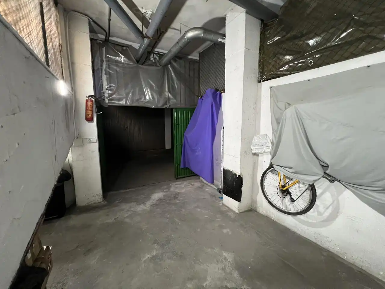 Garaje en venta en Nueva Andalucía