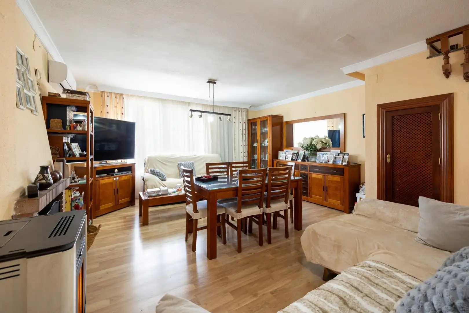 Maison jumelée avec terrasse à vendre à Calle MIMBRES UR.MONTELUZ, imagen 9