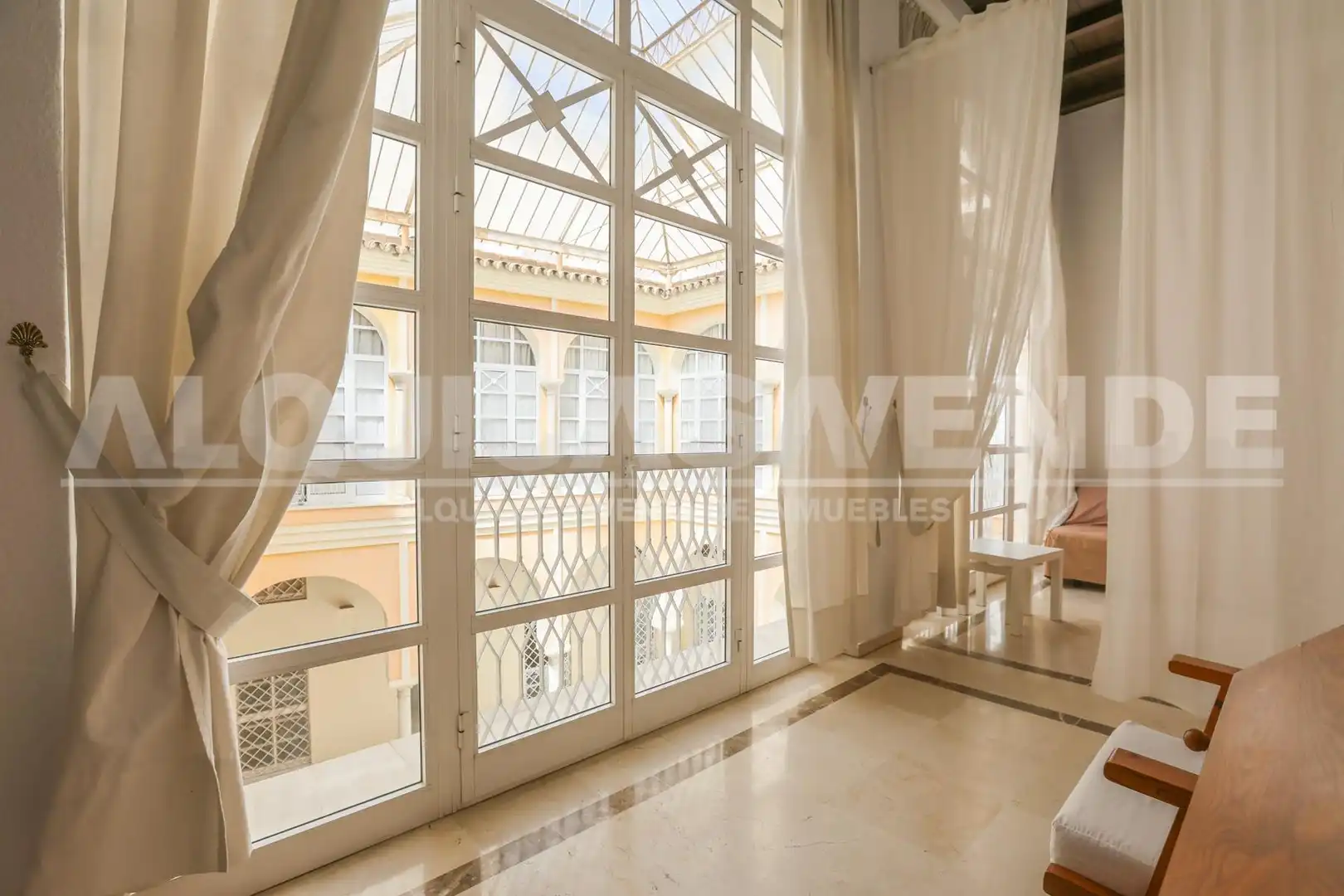 Habitación de Piso de alquiler en Sevilla con Aire acondicionado, Calefacción y Amueblado