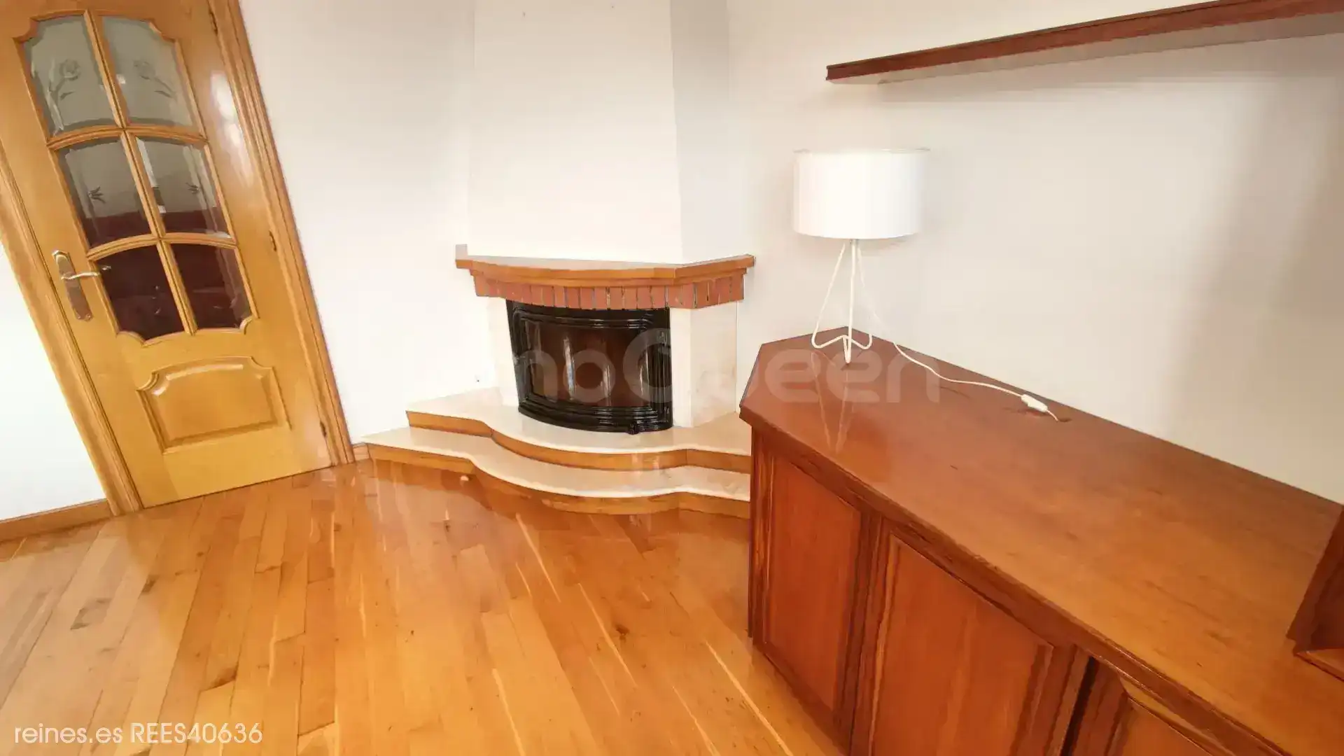 Sala de estar de Dúplex en venta en Piélagos con Calefacción, Terraza y Amueblado
