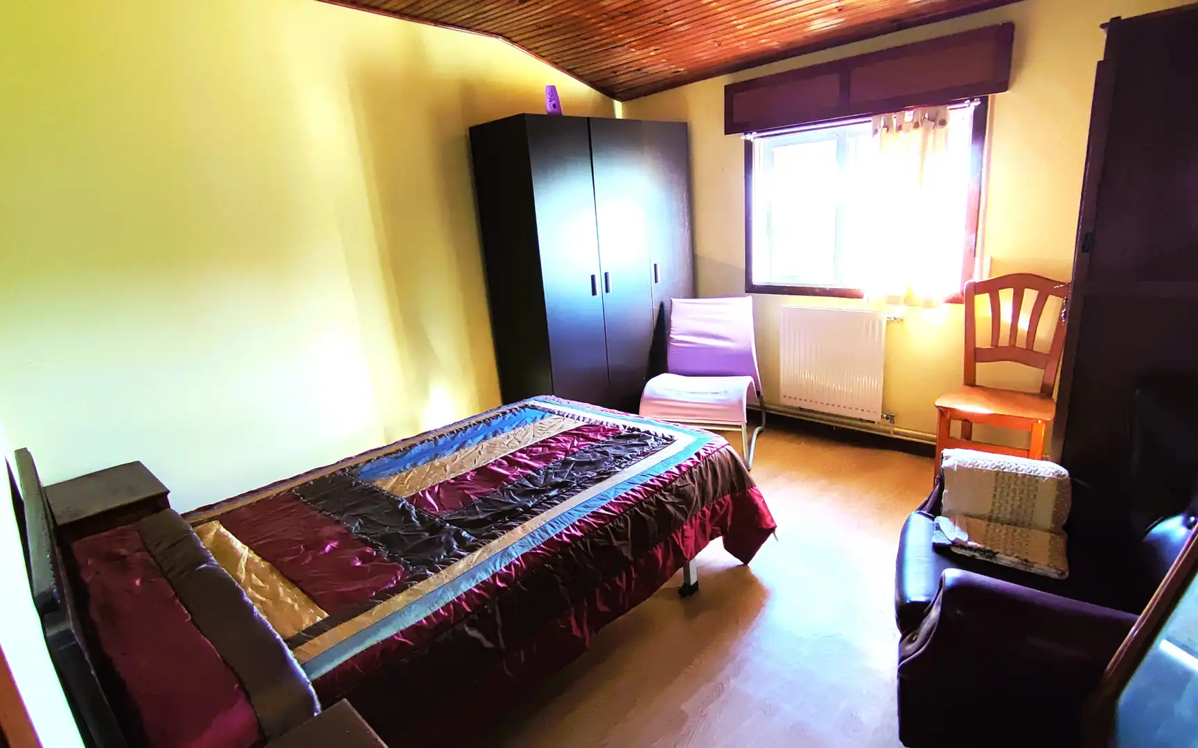 Habitación de Casa adosada en venta en Gondomar con Calefacción, Jardín privado y Parquet