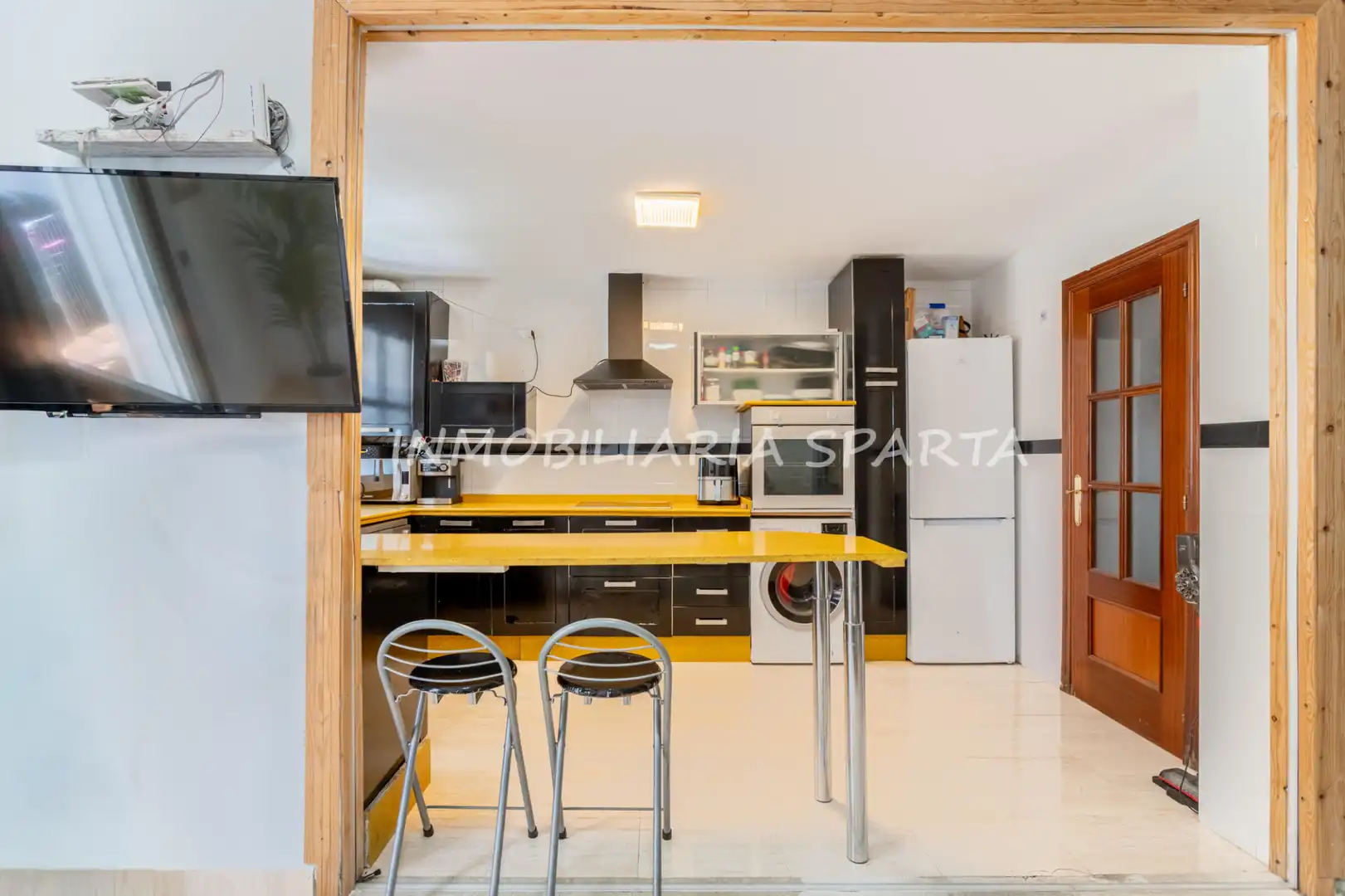 Kitchen of Detached homes for sale in Espartinas  with Air Conditioner and Heating