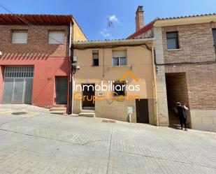 Vista exterior de Casa o xalet en venda en Navarrete amb Terrassa