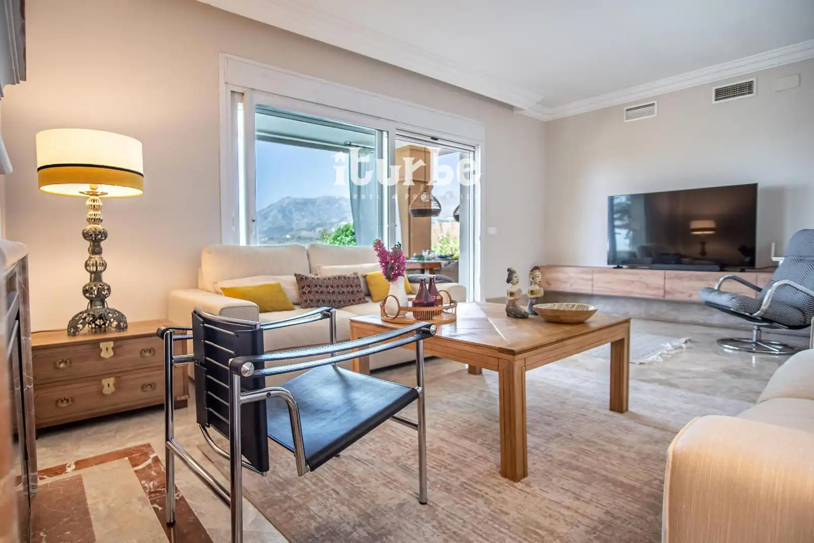 Houses for rent in Eagle-Santa Clara Golf, 14, Alto de los Monteros