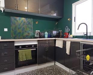 Kitchen of Flat to rent in Sax