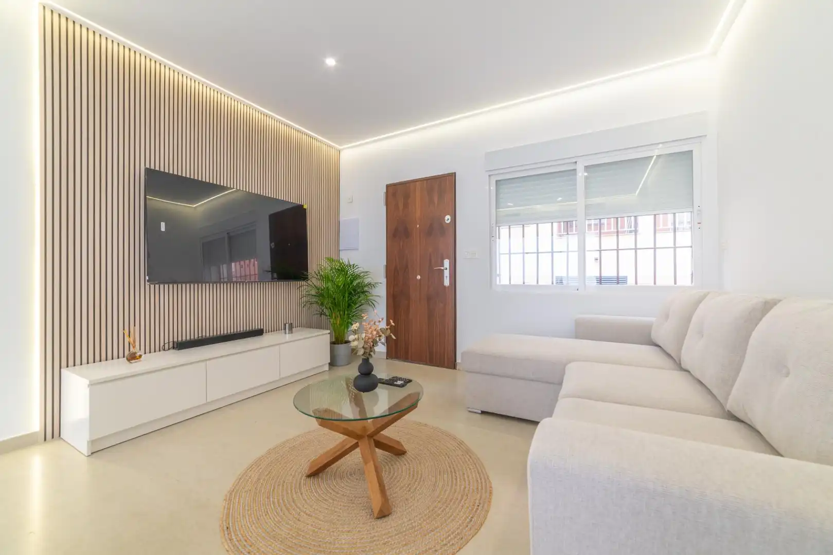 Sala de estar de Casa o chalet en venta en San Pedro del Pinatar con Aire acondicionado, Trastero y Alarma