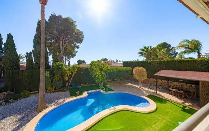 Villa mit Pool zum Verkauf in La Nucia Pueblo, imagen 5