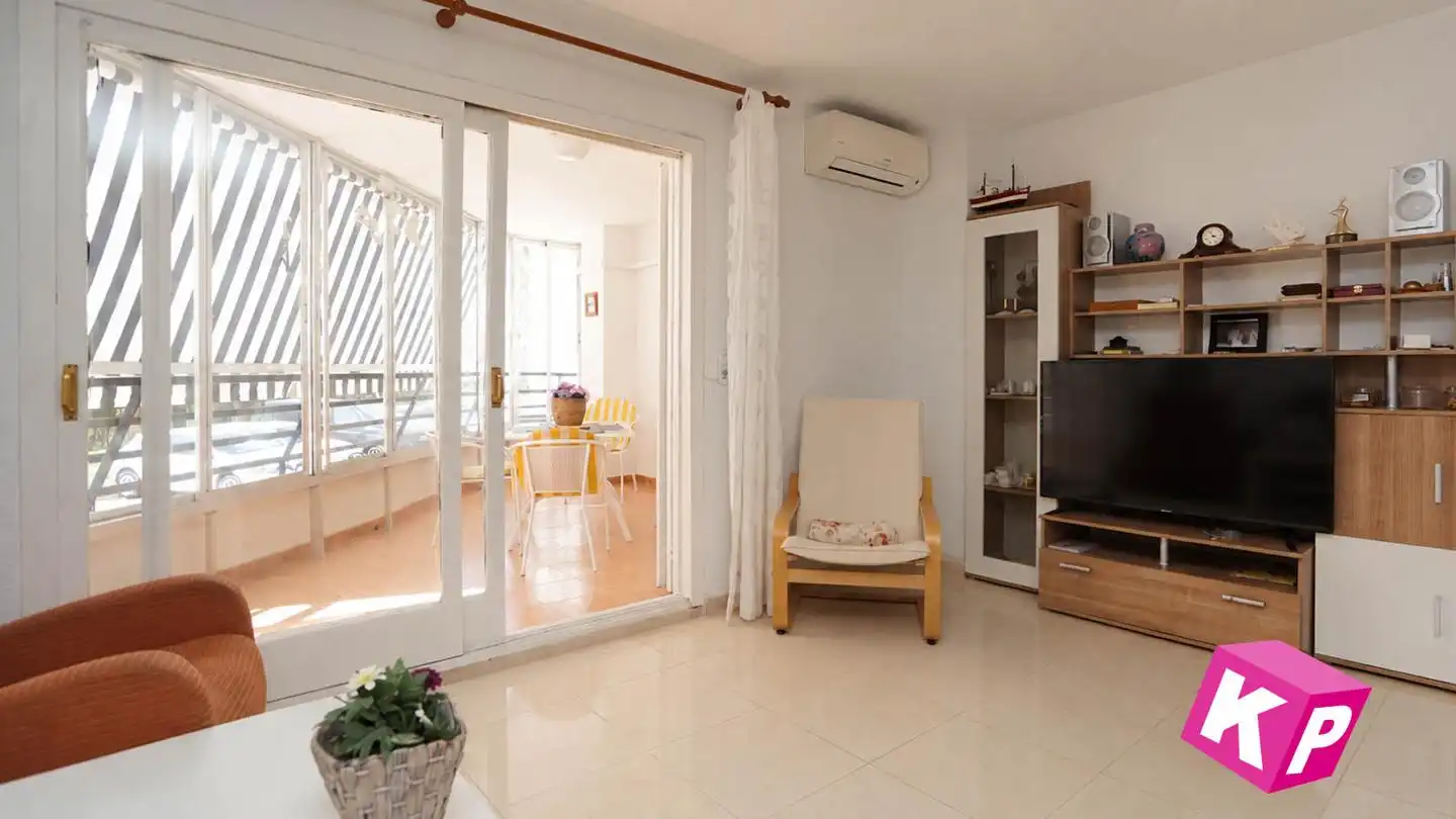 Wohnzimmer von Wohnung zum Verkauf in Santa Pola mit Klimaanlage, Terrasse und Möbliert