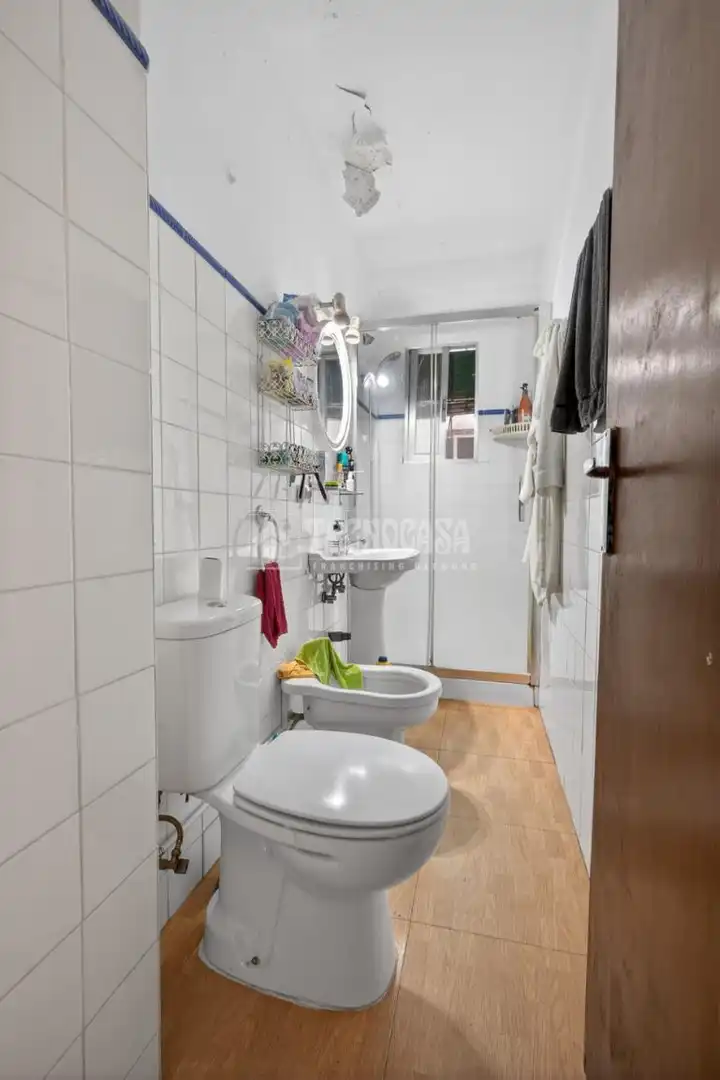 Baño de Piso en venta en Córdoba con Aire acondicionado, Terraza y Amueblado